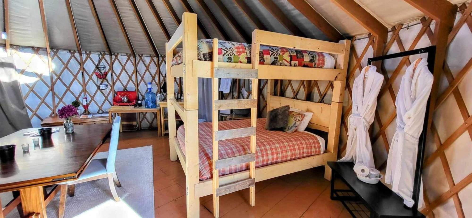 Mount Logan Ecolodge & Retreat Center Haines Junction Ngoại thất bức ảnh