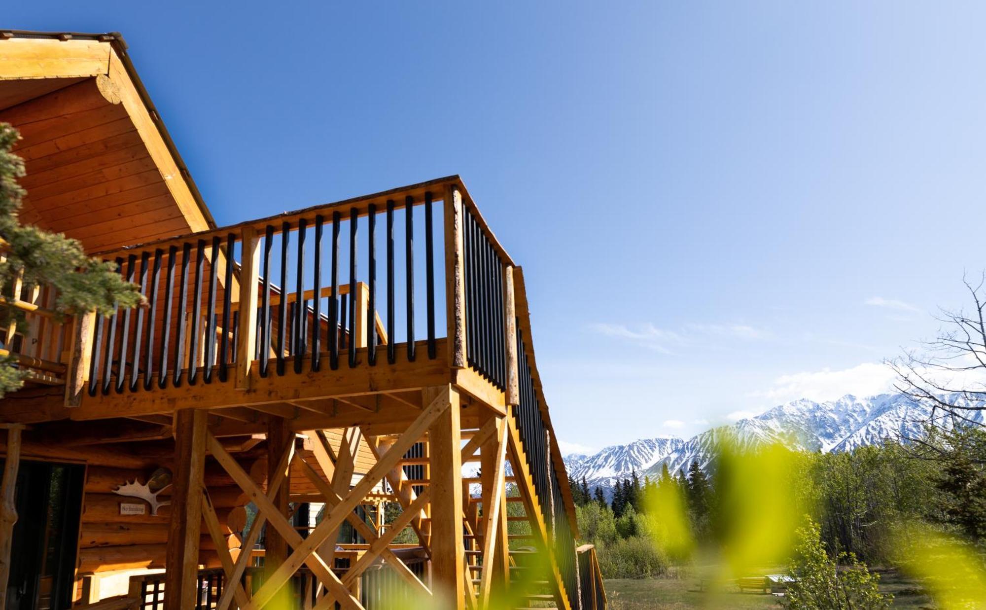 Mount Logan Ecolodge & Retreat Center Haines Junction Ngoại thất bức ảnh