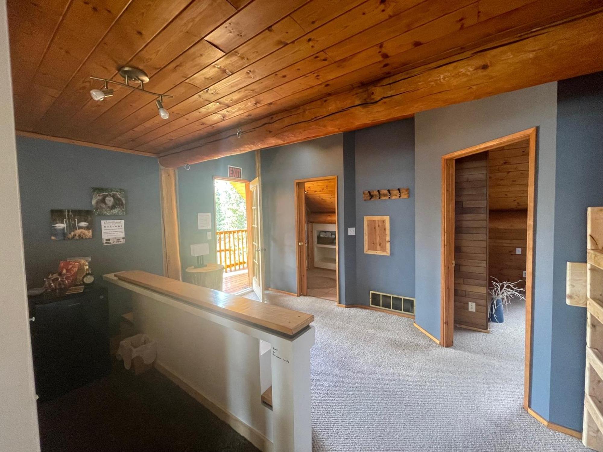 Mount Logan Ecolodge & Retreat Center Haines Junction Ngoại thất bức ảnh